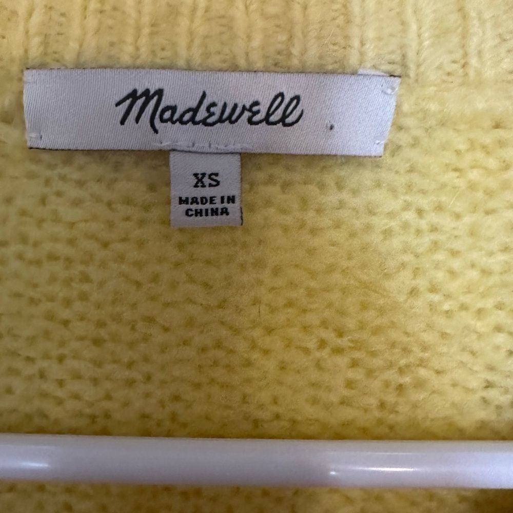 Madewell brushed v-neck sweater lemon yellow - Picture 5 of 6